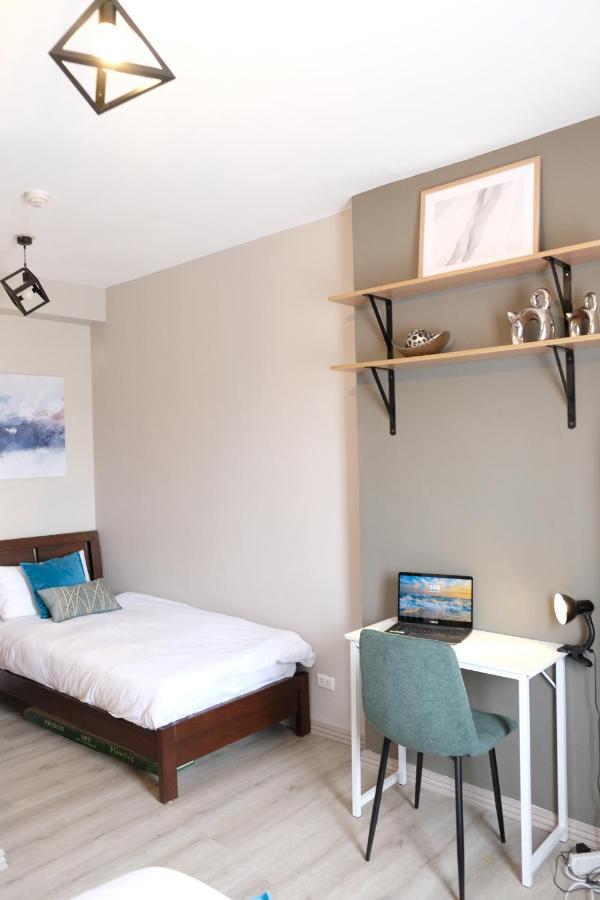 2-Bedroom Boutique City Condo - Newly Renovated! Cebu Buitenkant foto