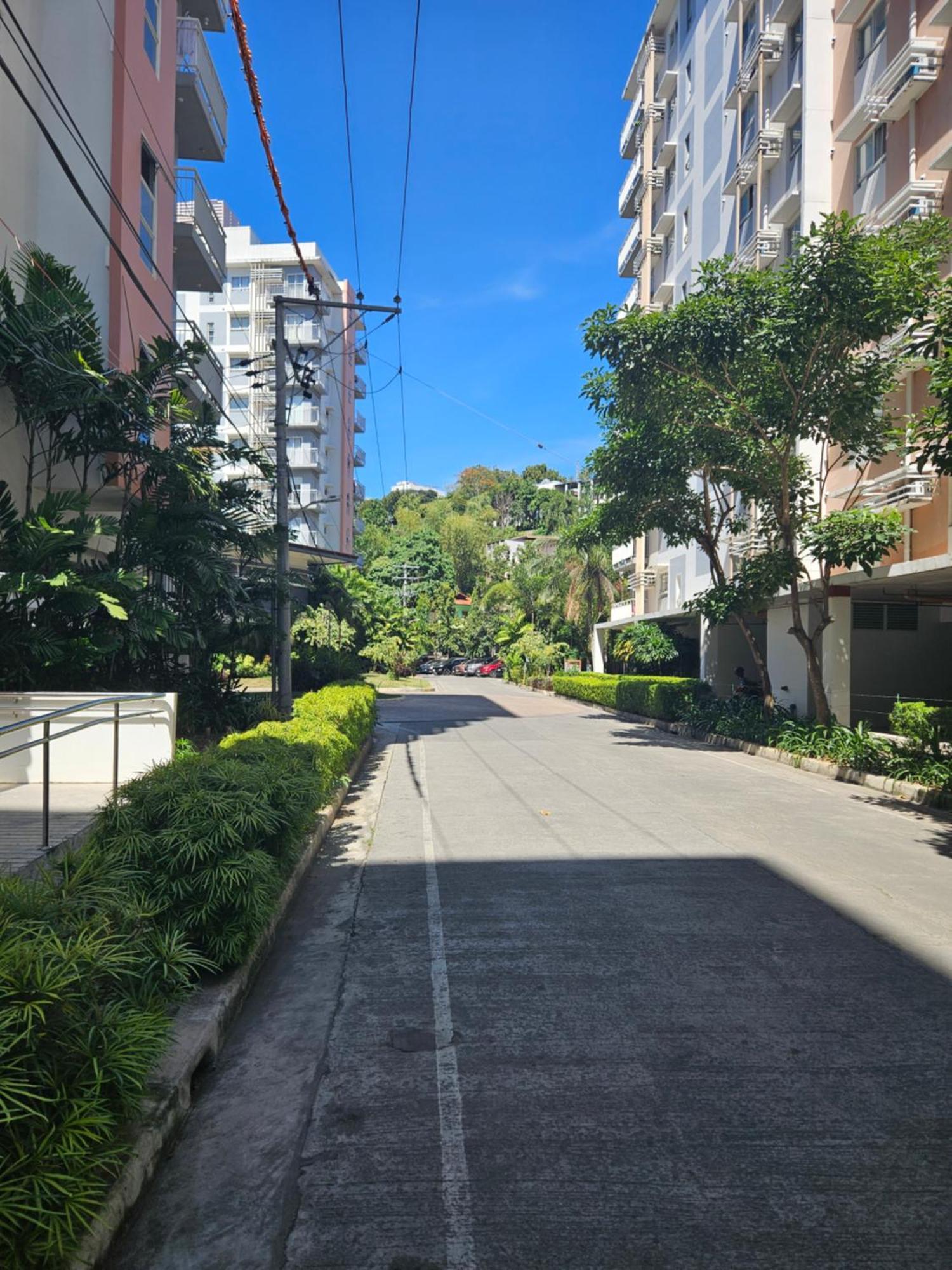 2-Bedroom Boutique City Condo - Newly Renovated! Cebu Buitenkant foto