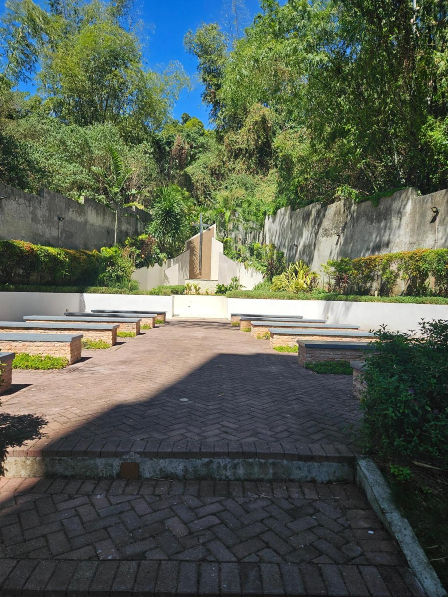 2-Bedroom Boutique City Condo - Newly Renovated! Cebu Buitenkant foto